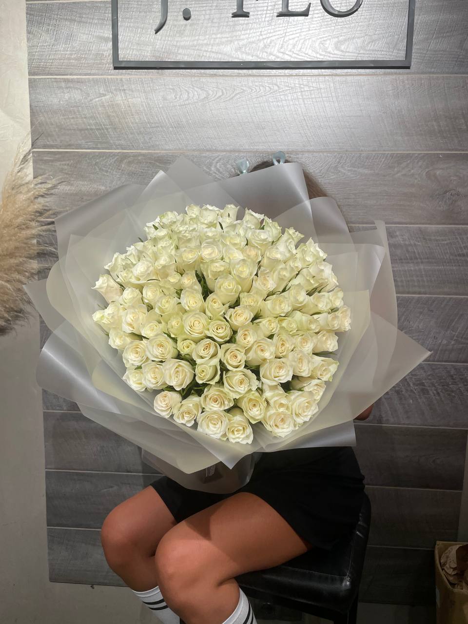 101 кеннийская роза с доставкой в Адлере