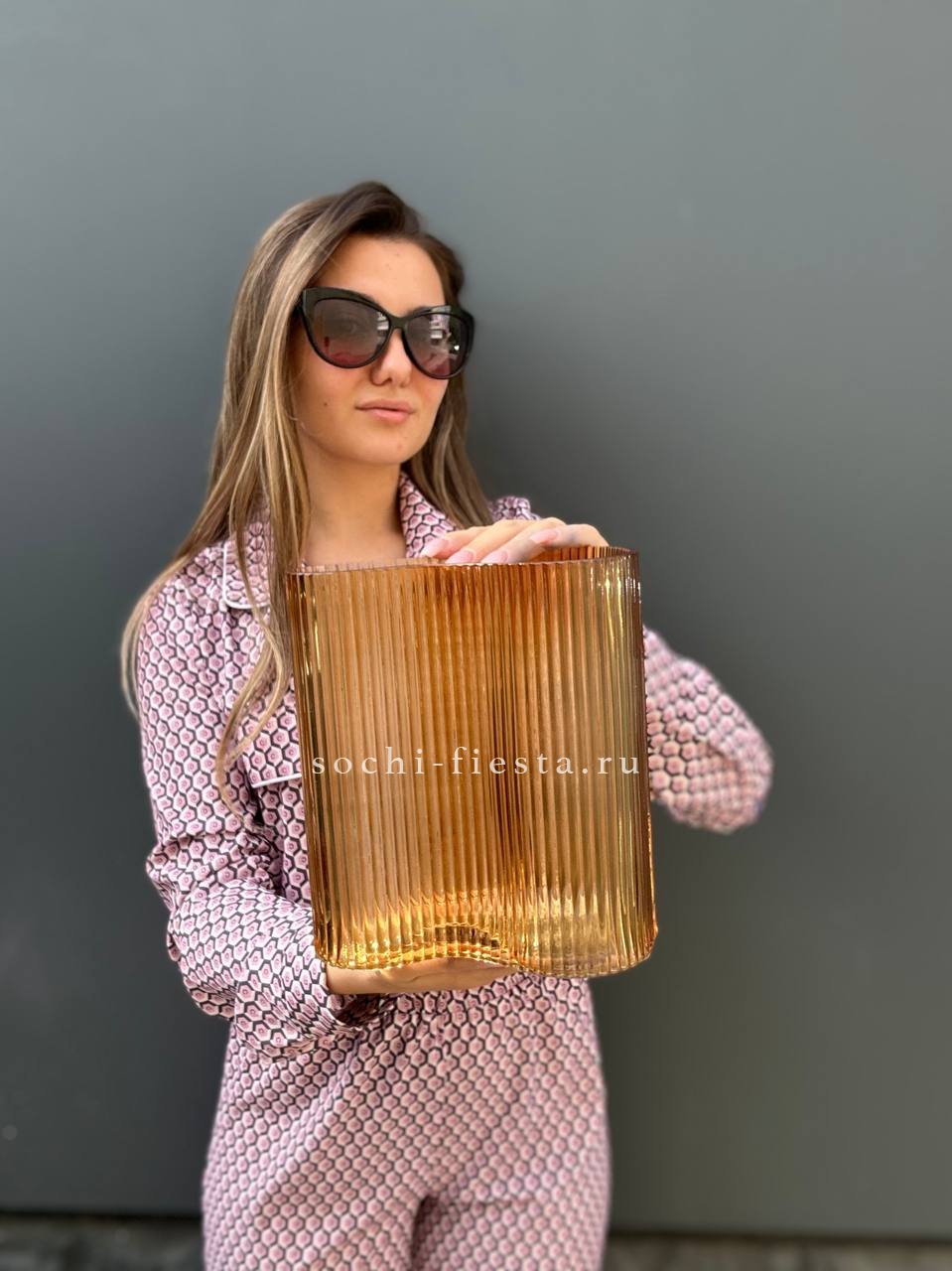 Стеклянная ваза №7 в Адлере