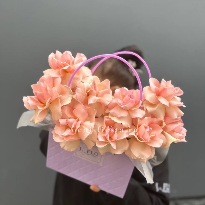 Сумочка с розами "Cute" в Адлере