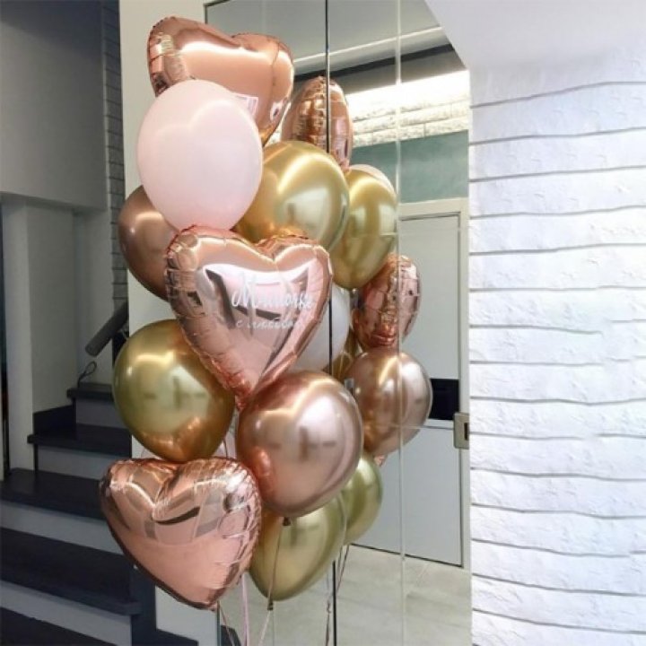 Фонтан шаров "От сердечка" с доставкой в Адлере