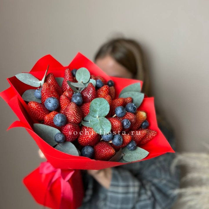 Клубничный бум №1 в Адлере