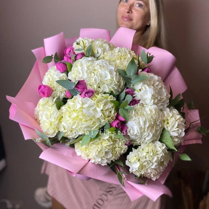 Макси-букет "Валдбери" №2 в Адлере