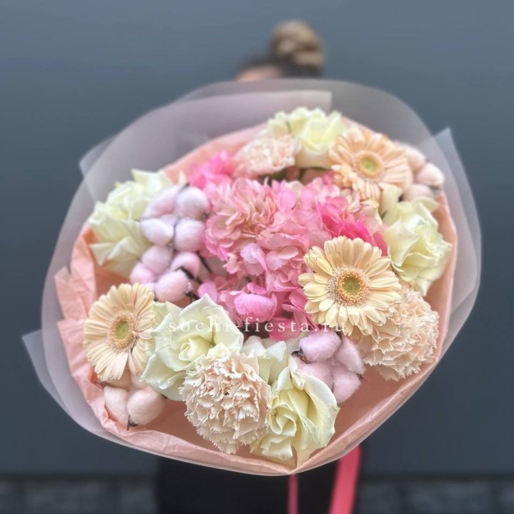 Букет облако для влюбленных в Адлере