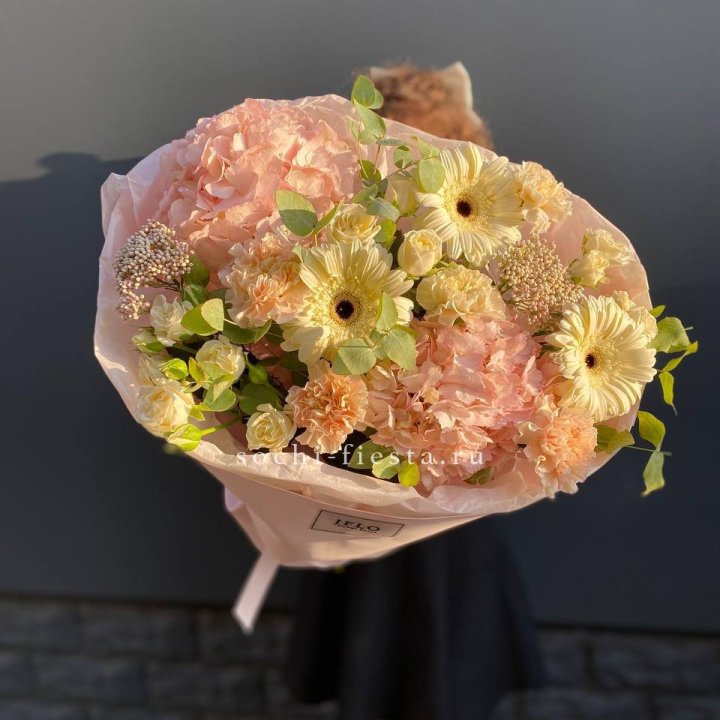  Букет  "Свежесть" в Адлере