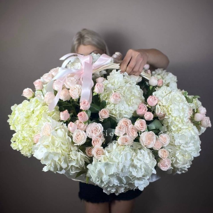 Корзина "Бонбина" в Адлере