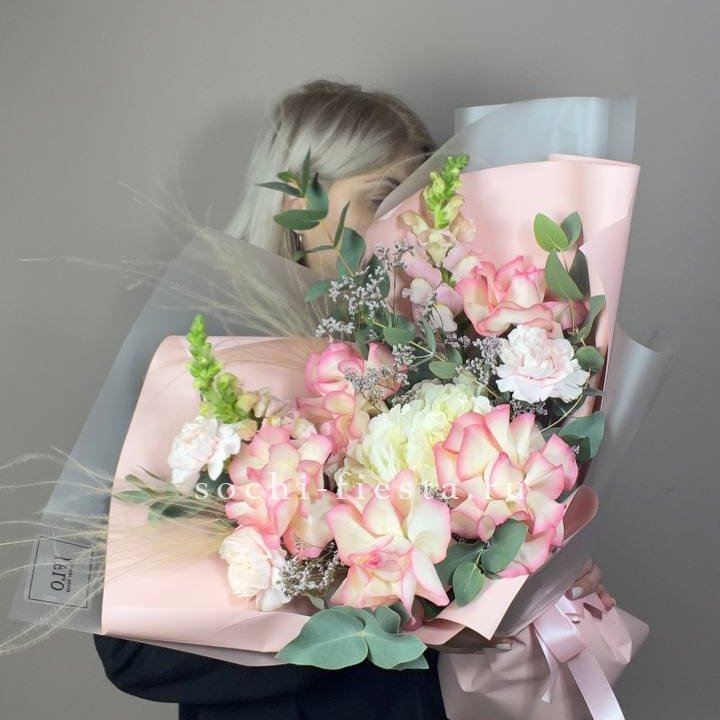  Букет  "Закат для неё" в Адлере