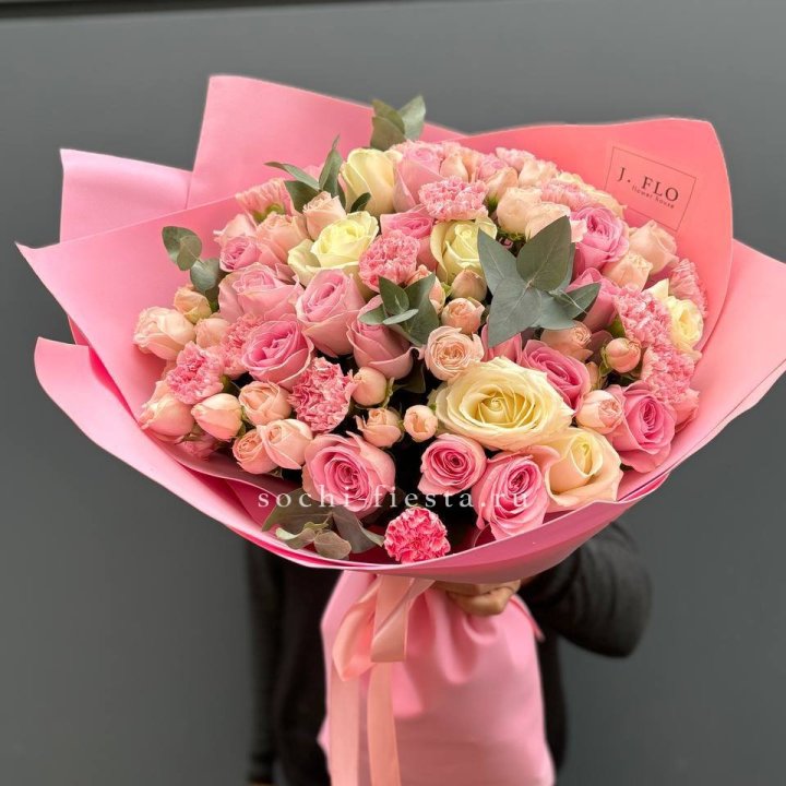 Нежный гигант в Адлере