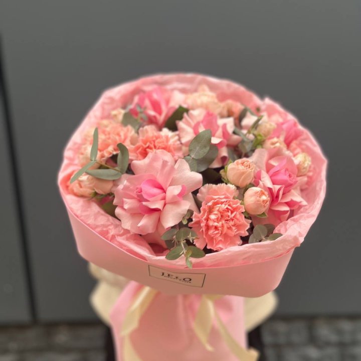  Сборный букет "Нелли" в Адлере