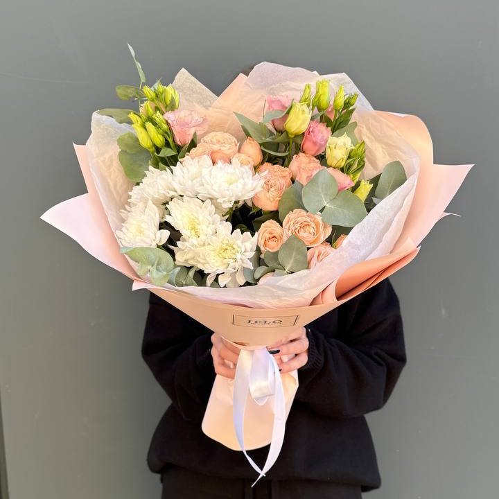 Букет "Персиковая нежность" в Адлере