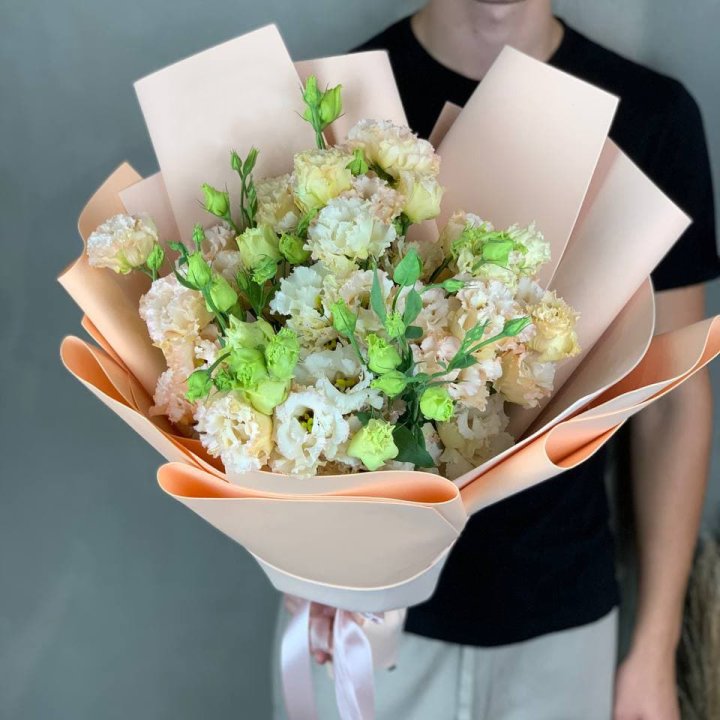 Букет эустом "Крем" в Адлере