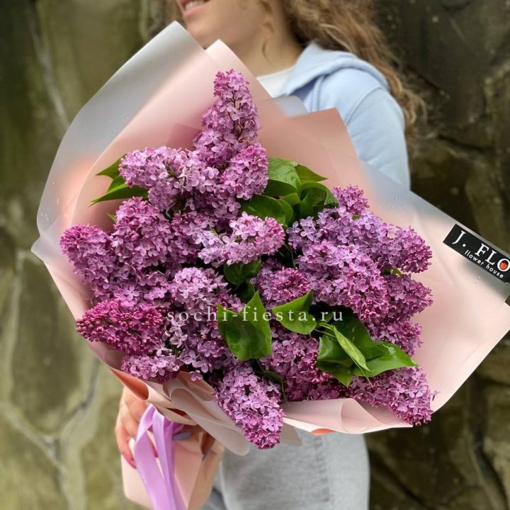 Букет сирени №3 в Адлере
