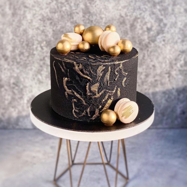 Торт "Black magic" в Адлере