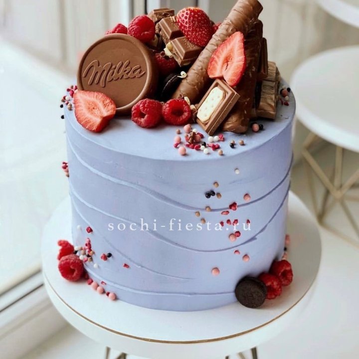 Торт "Milka's world" в Адлере