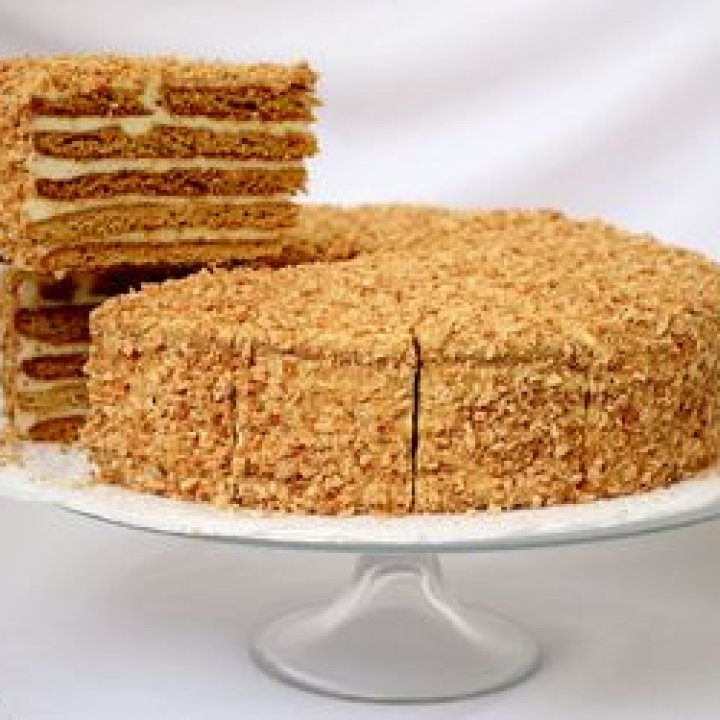 Торт "Медовик" в Адлере