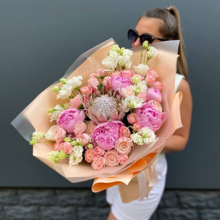 Букет "Вивальди" в Адлере