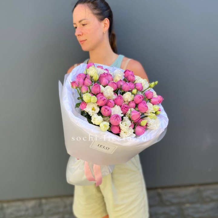  Букет " Mixit" с доставкой в Адлере