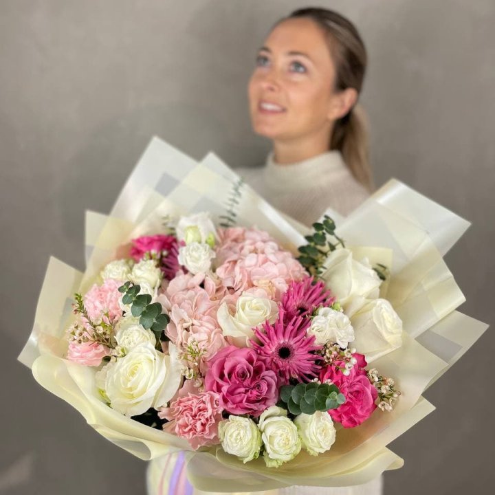 Дизайнерский букет Melody в Адлере