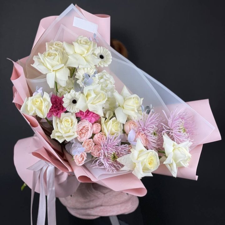 Дизайнерский букет №22 в Адлере