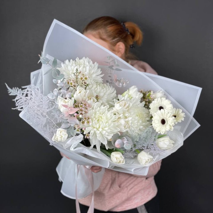 Дизайнерский букет №23 в Адлере