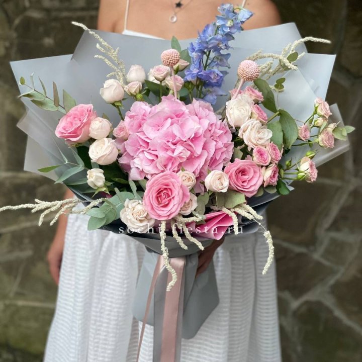 Дизайнерский букет №9 в Адлере