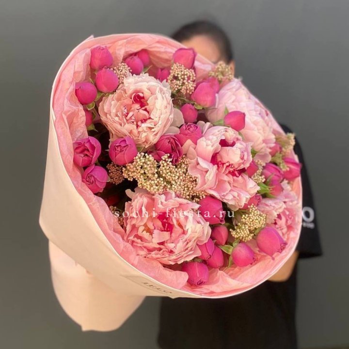  Букет с пионами "Preference" в Адлере