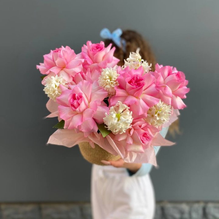 Дуо розы и гиацинты с доставкой в Адлере