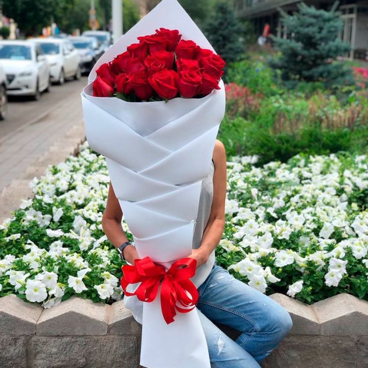 Высокие розы Кантри в Адлере