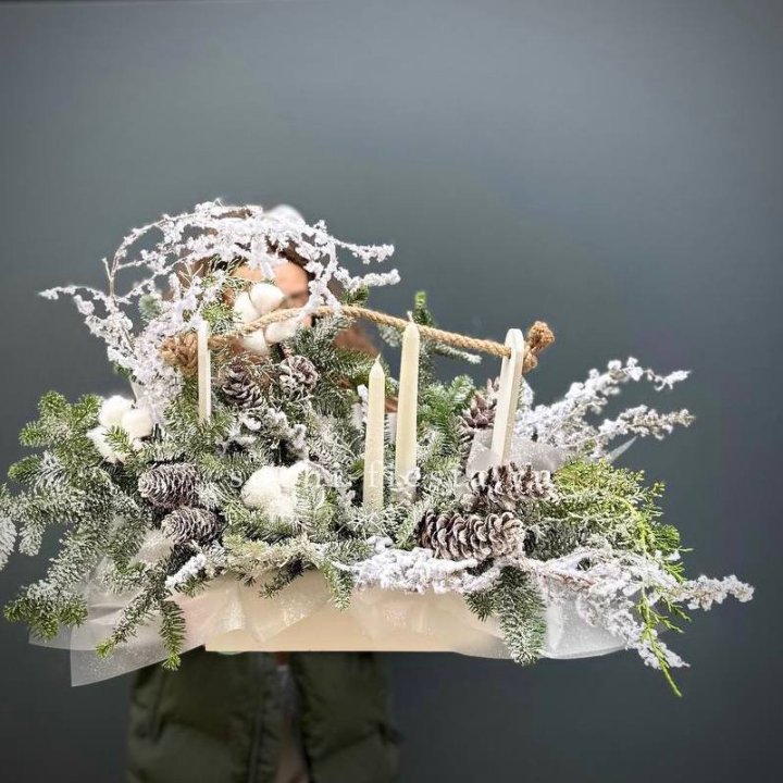 Новогодняя композиция  в Адлере