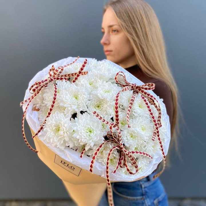 Букет "Хризантемы с любовью" в Адлере