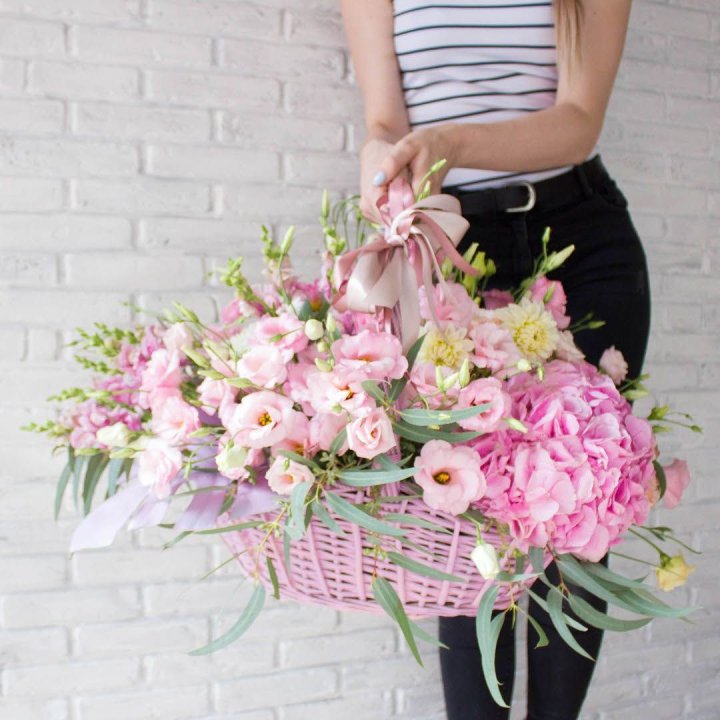 Авторская корзина XXL с доставкой в Адлере