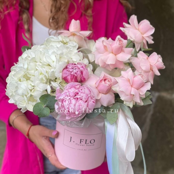 Цветочный бокс Mini №2 в Адлере