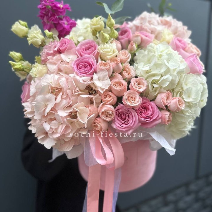 Цветочный бокс №2 в Адлере