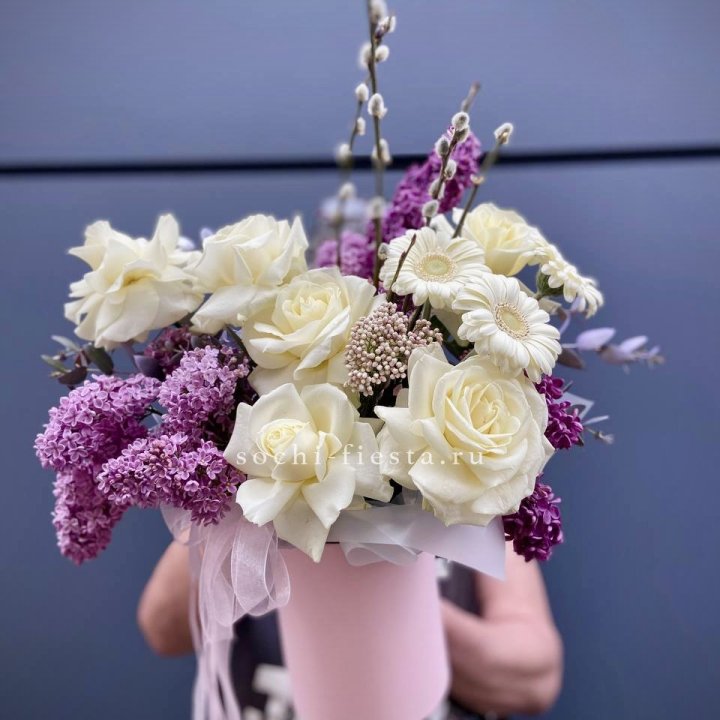 Цветочный бокс "Светлое Воскресенье" в Адлере