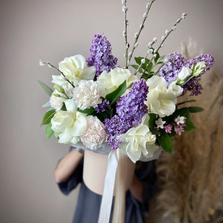 Цветочный бокс "Воскресенье" в Адлере