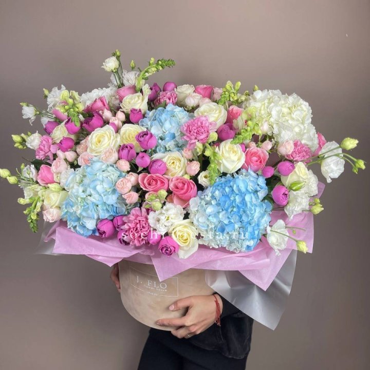 Сборный бокс гигант в Адлере