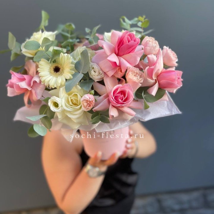  Коробочка  " Полу месяц" с доставкой в Адлере