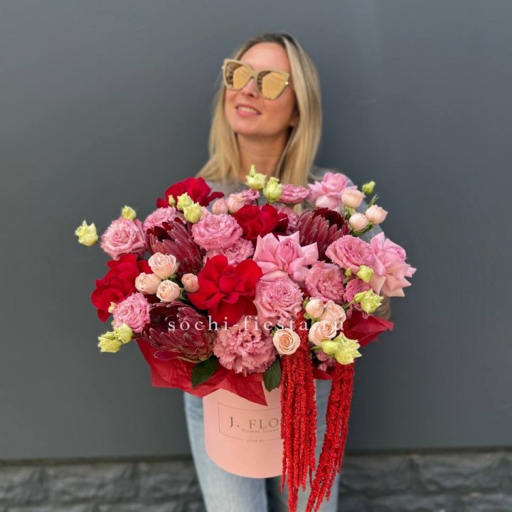 Дизайнерский цилиндр "Криотель" в Адлере