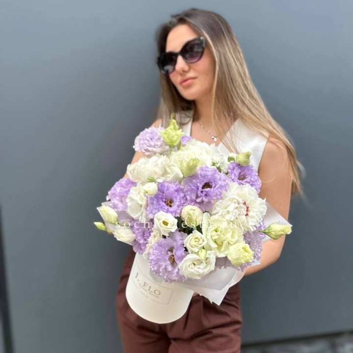 Дизайнерский цилиндр "Сирена" в Адлере