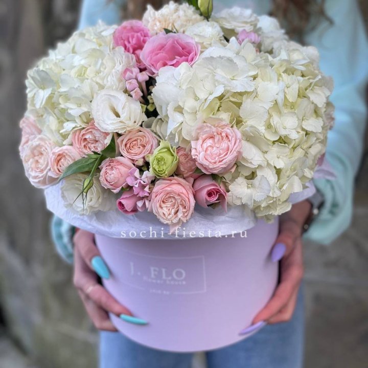 Дизайнерский бокс "Фентези" в Адлере