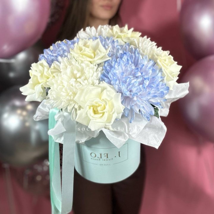 Коробка с цветами "Вольта" в Адлере