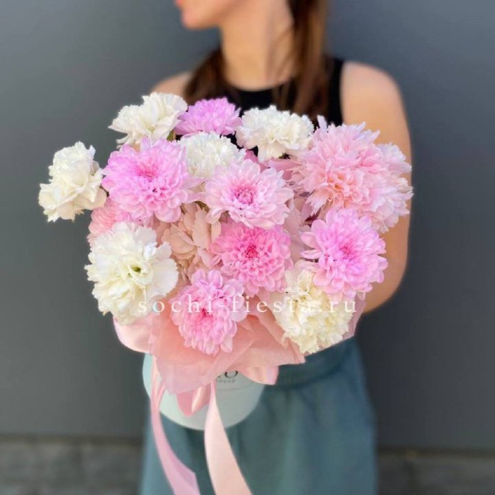 Коробка с цветами "Fiona" в Адлере