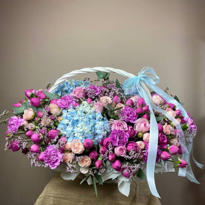 Авторская корзина "Lavander" в Адлере