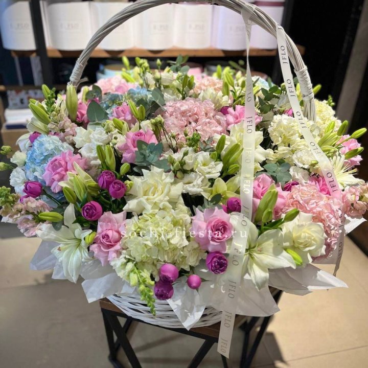 Корзина гигант в Адлере