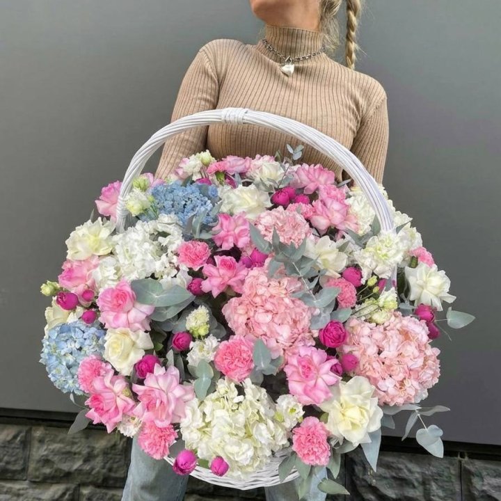 Цветочная корзина №3 в Адлере