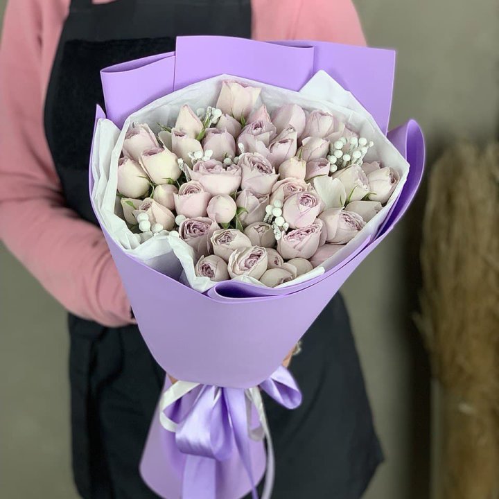 Lavender White Pionka в Адлере