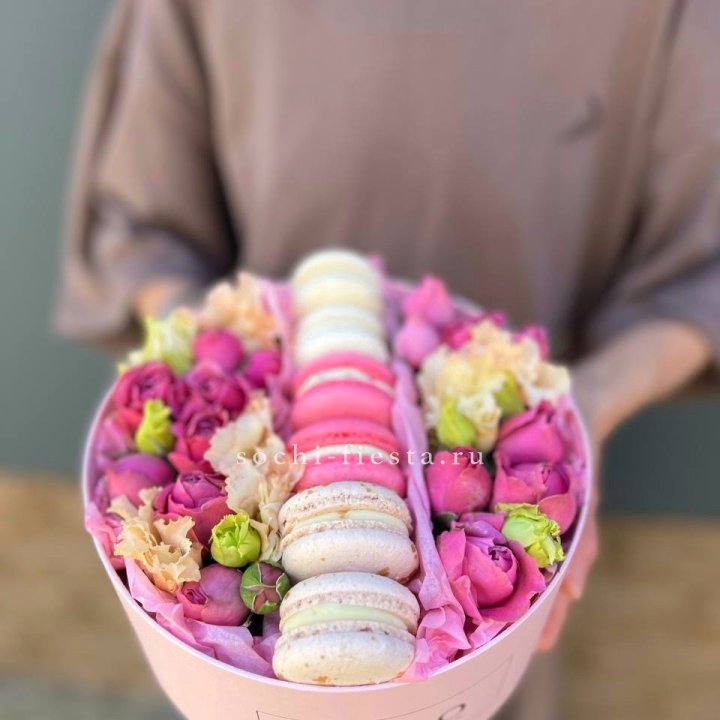 Цветочный бокс "Лана" в Адлере