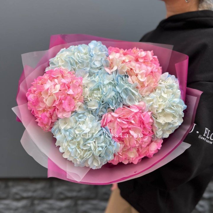 Букет гортензий "Тоника №2" в Адлере