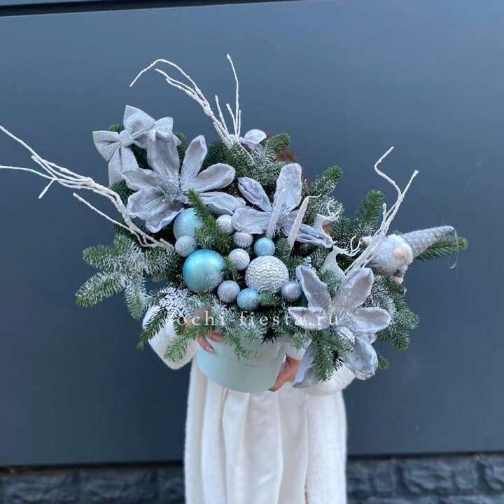 Композиция "Снежный цветок" в Адлере