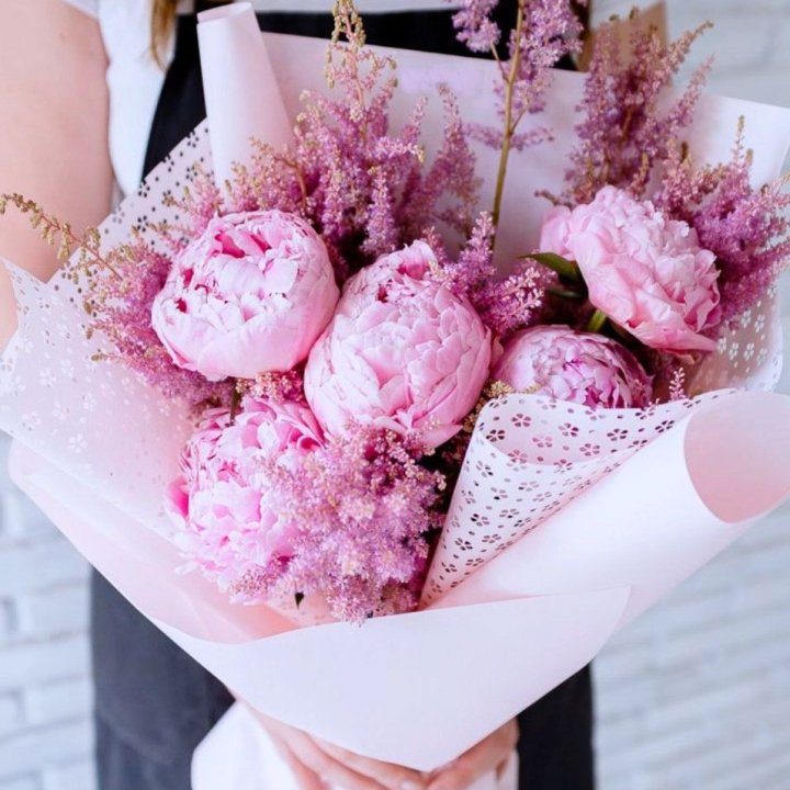 Букет пионов "Мелиса" в Адлере