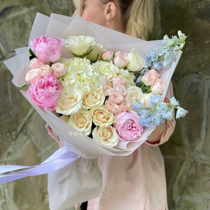 Букет с пионами "Богема" в Адлере